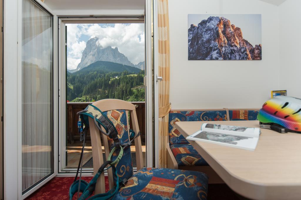 Kedul Lodge Santa Cristina Val Gardena الغرفة الصورة